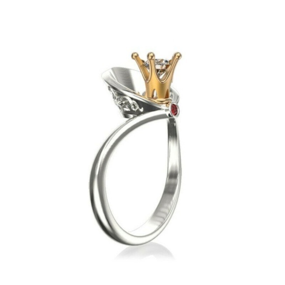 Jewelry - 925 Silver Crown Shaped Two Tone White Sapphire